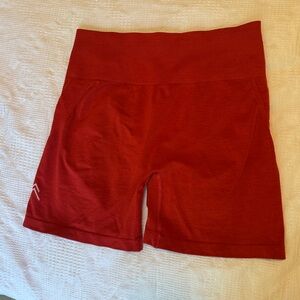 Oner Active Red Bike Shorts with Seamless Waistband